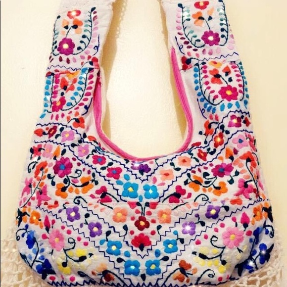 Mexican Embroidered Bag - Picture 2 of 3